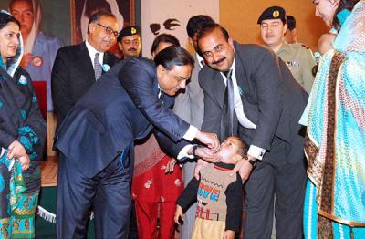 Pakistan's President launches anti-polio campaign today