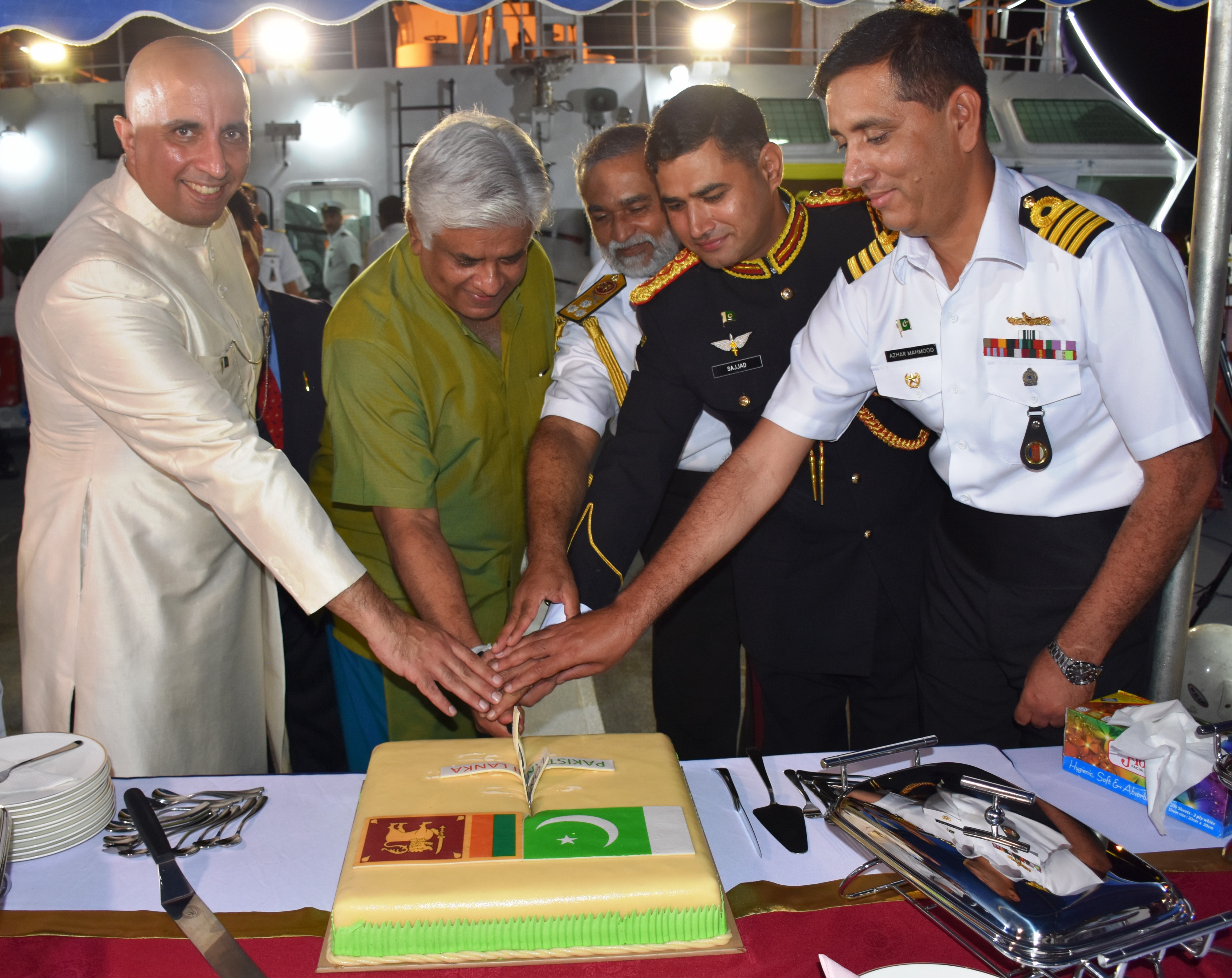 Reception on board PMSS “Kashmir”