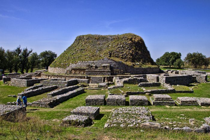 Dharmarajika Stupa, Taxila