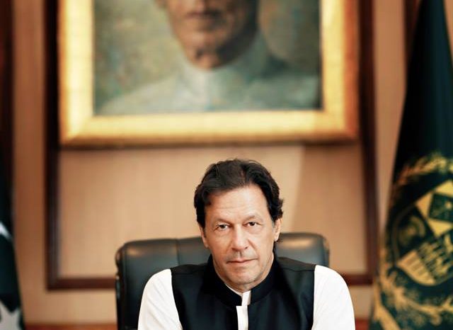 Prime Minister Imran Khan telephoned Sri Lankan Prime Minister Mahinda Rajapaksa