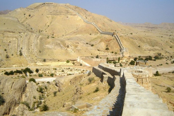 Ranikot Fort, Jamshoro