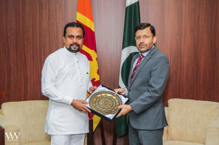 High Commissioner of Pakistan met with Minister of Industries  Mr. Wimal Weerawansa