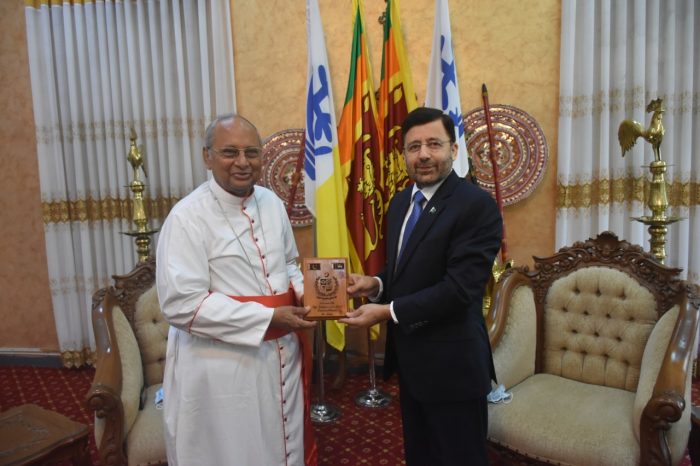 High Commissioner of Pakistan held a cordial meeting with the Archbishop of Colombo