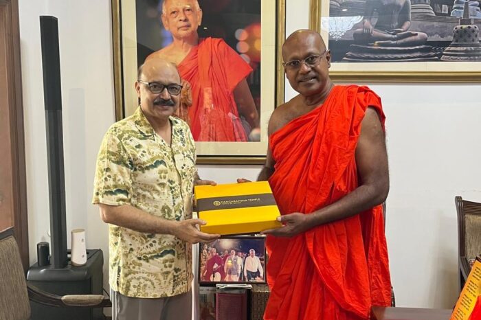 H.E High Commissioner met with Ven. Dr. Kirinde Assaji Thero