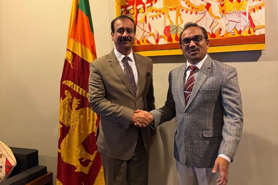 High Commissioner of Pakistan, Major General (R) Dr. Nayyar Naseer HI(M), called on Hon. Bimal Rathnayake, Minister of Transport, Highways and Urban Development