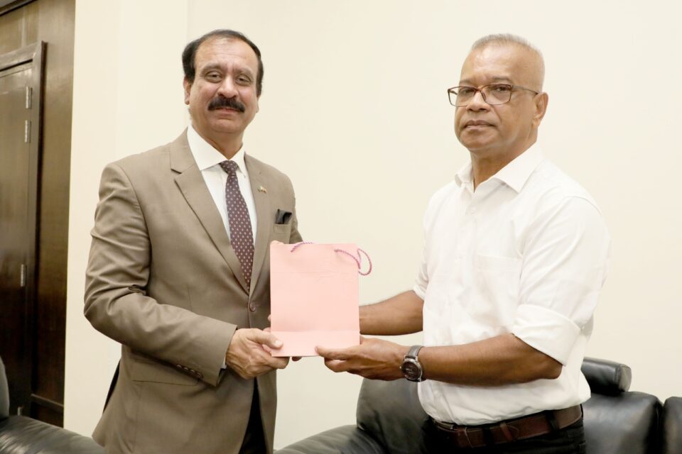HC meets with Minister of Agriculture, Livestock, Land and Irrigation