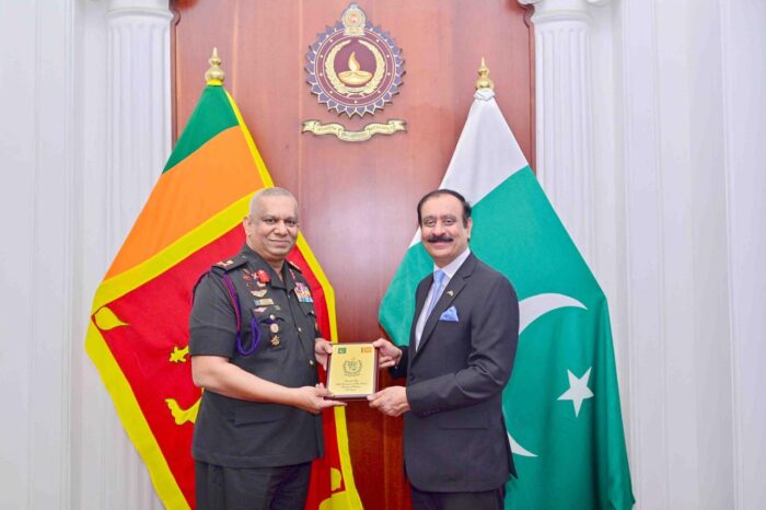 HC visited the National Defence College of Sri Lanka