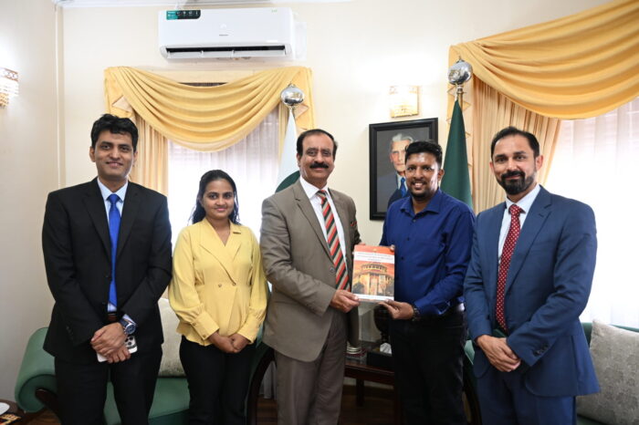 Delegation from International Youth Alliance for Peace called on Pakistan HC