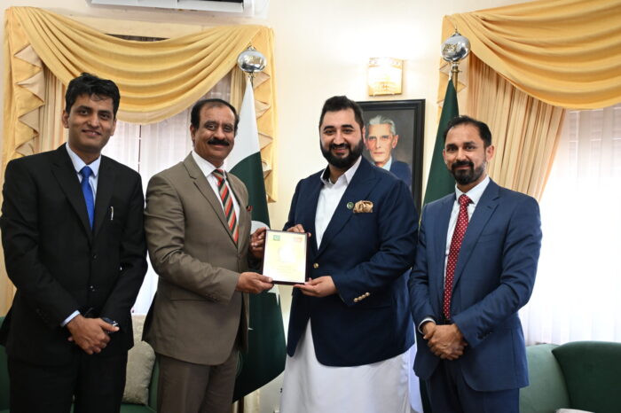 Mr. Shehryar, representative of the Prime Minister's Youth Programme (PMYP) Pakistan, met with HC