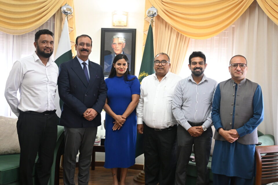 The Management of M/s Browns & Company called on HC