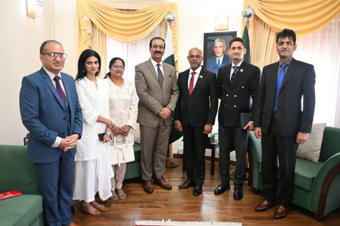 High Commissioner of Sri Lanka to Pakistan, Rear Admiral Fred Senevirathne, paid a courtesy call on the High Commissioner